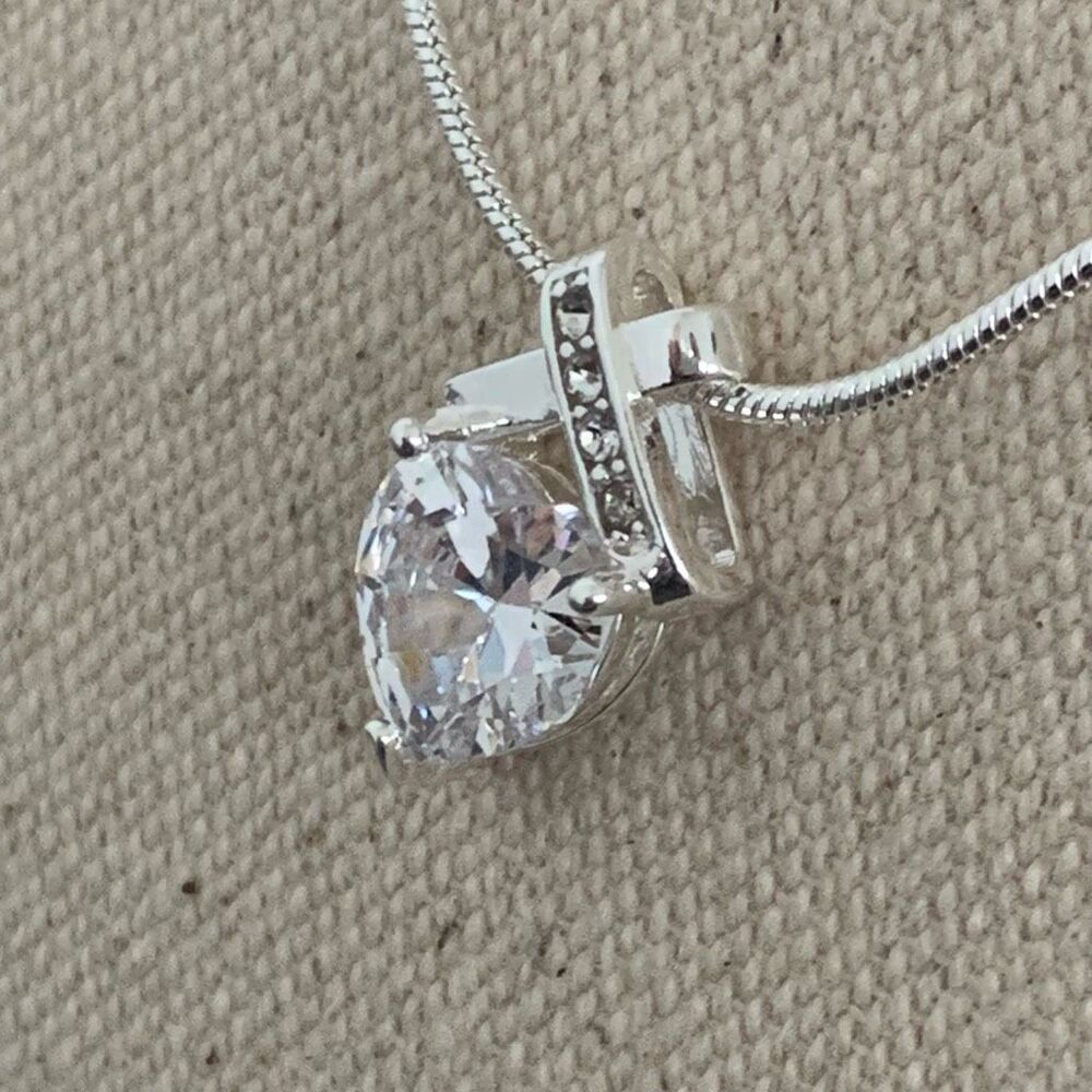 Infinity Heart Necklace – Diamond-Cut Austrian Crystals, Silver Tone - Picture 5 of 7
